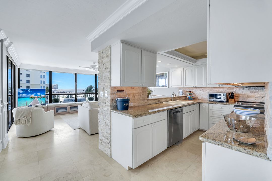 300 S Collier Blvd #401, Marco Island, FL 34145