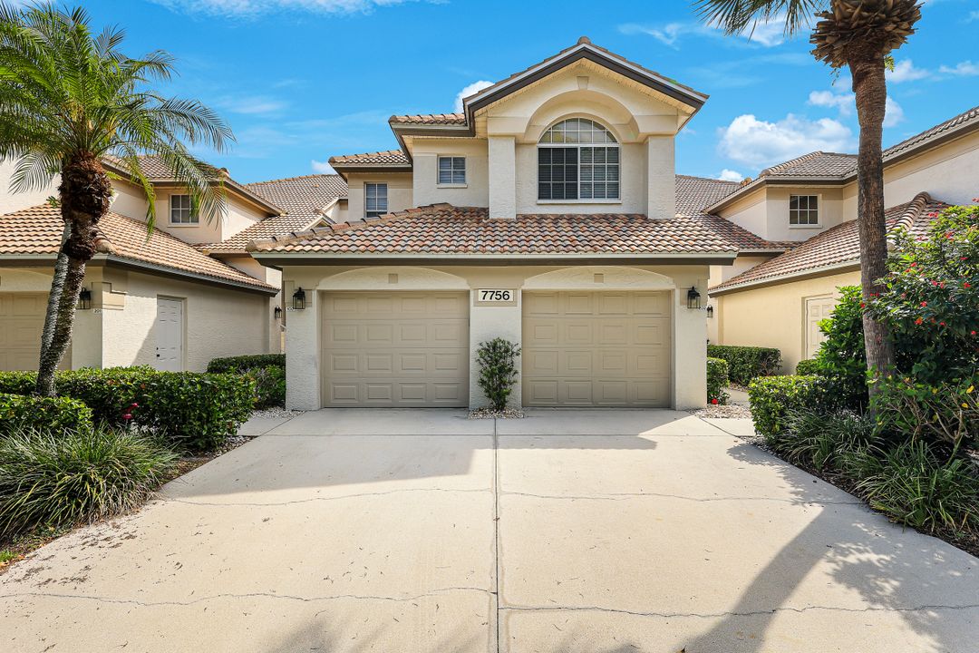 7756 Gardner Dr, Naples, FL 34109
