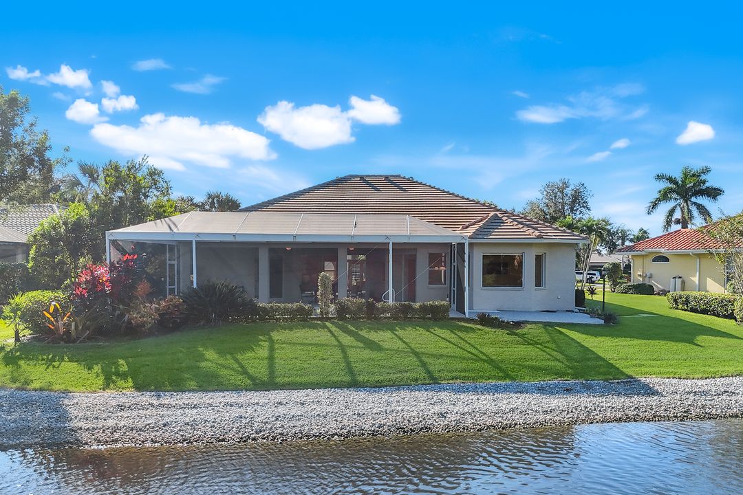 10824 Pond Ridge Dr, Fort Myers, FL 33913