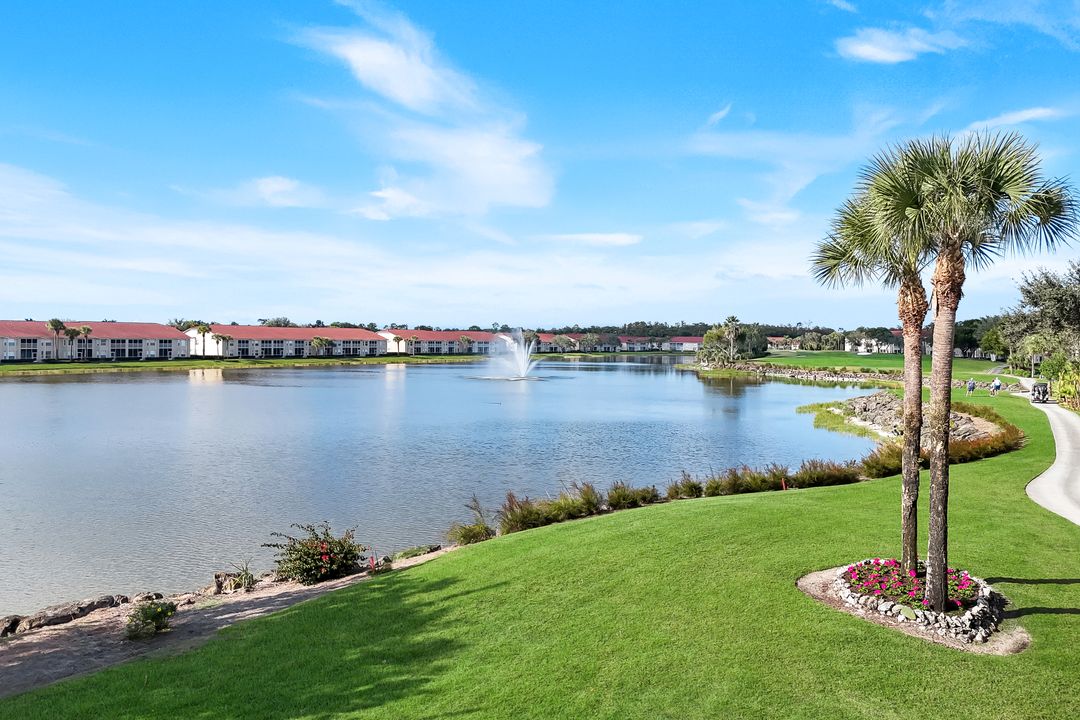 2760 Cypress Trace Cir #2528, Naples, FL 34119