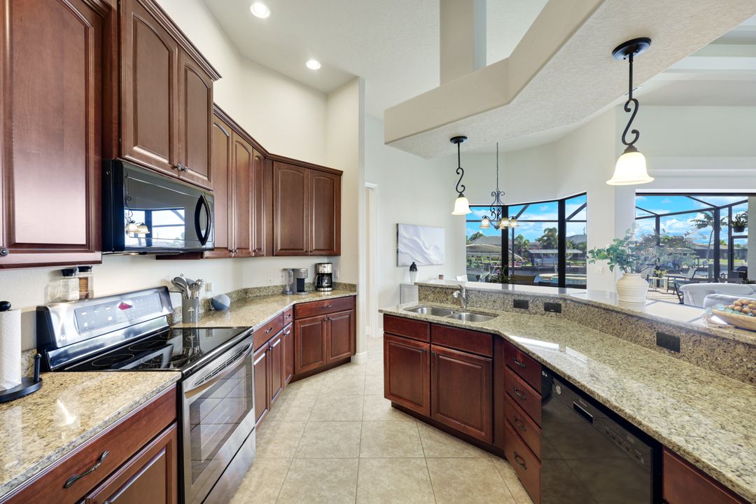 3419 NW 3rd Terrace, Cape Coral, FL 33993