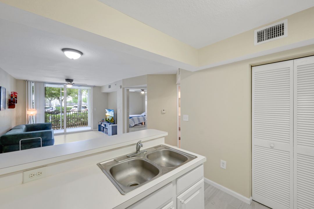 4105 Residence Drive #703, Fort Myers, FL 33901