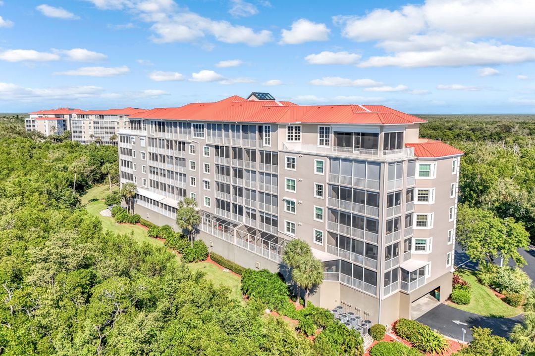 337 Vintage Bay Dr #D28, Marco Island, FL 34145