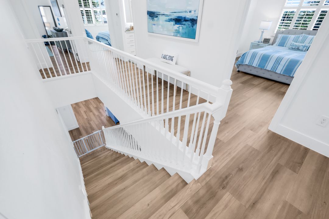 915 Pecten Ct, Sanibel, FL 33957