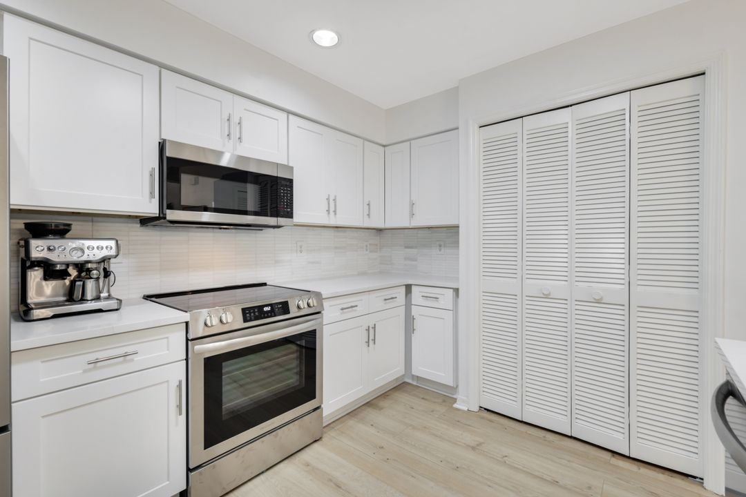 13171 Whitehaven Ln #223, Fort Myers, FL 33966