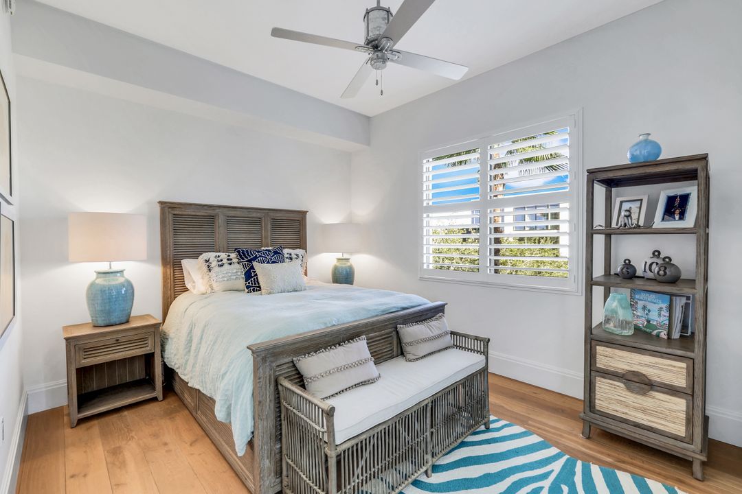 1035 3rd Ave S #310, Naples, FL 34102