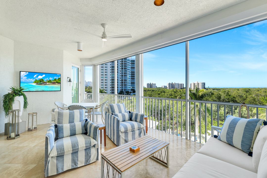 265 Indies Way #502, Naples, FL 34110