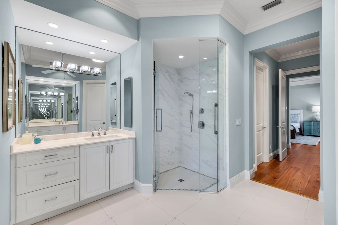 524 Turtle Hatch Ln, Naples, FL 34103