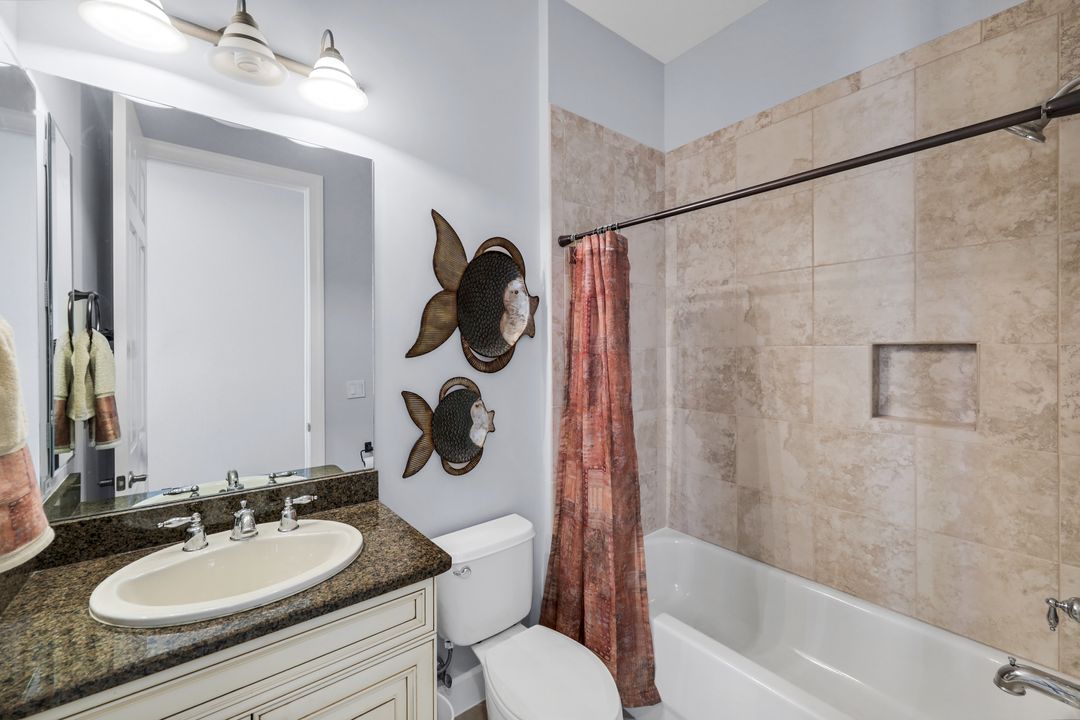 8765 Hideaway Harbor Ct, Naples, FL 34120