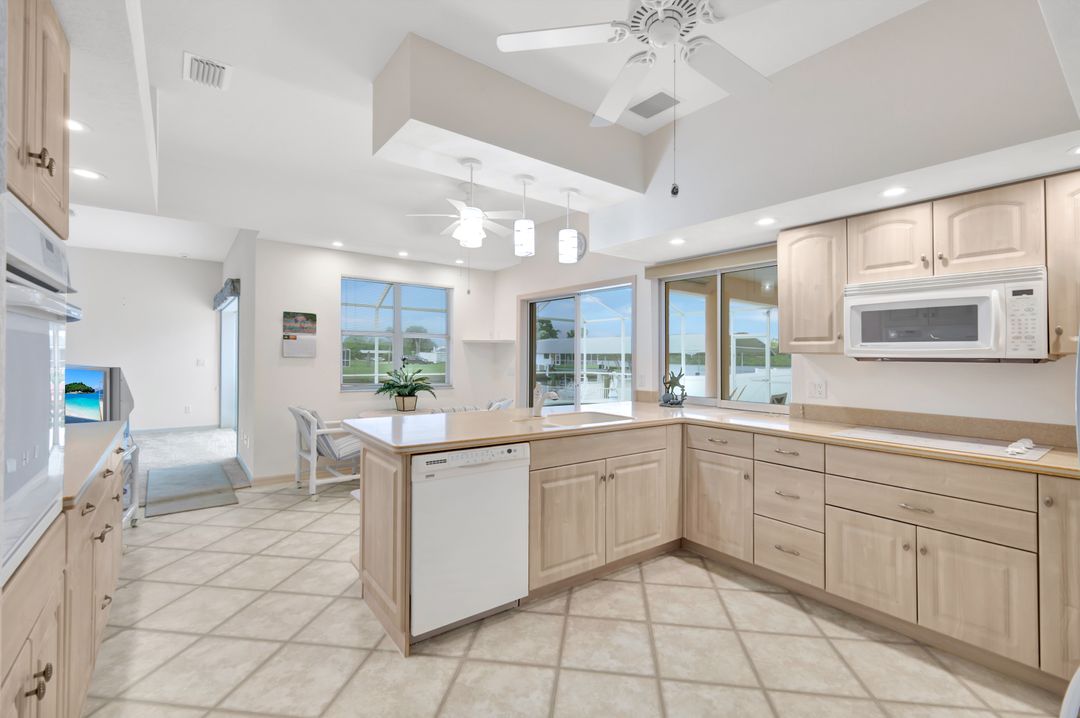 2197 Havana Ave, Fort Myers, FL 33905