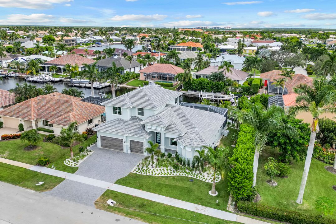 21 Algonquin Ct, Marco Island, FL 34145