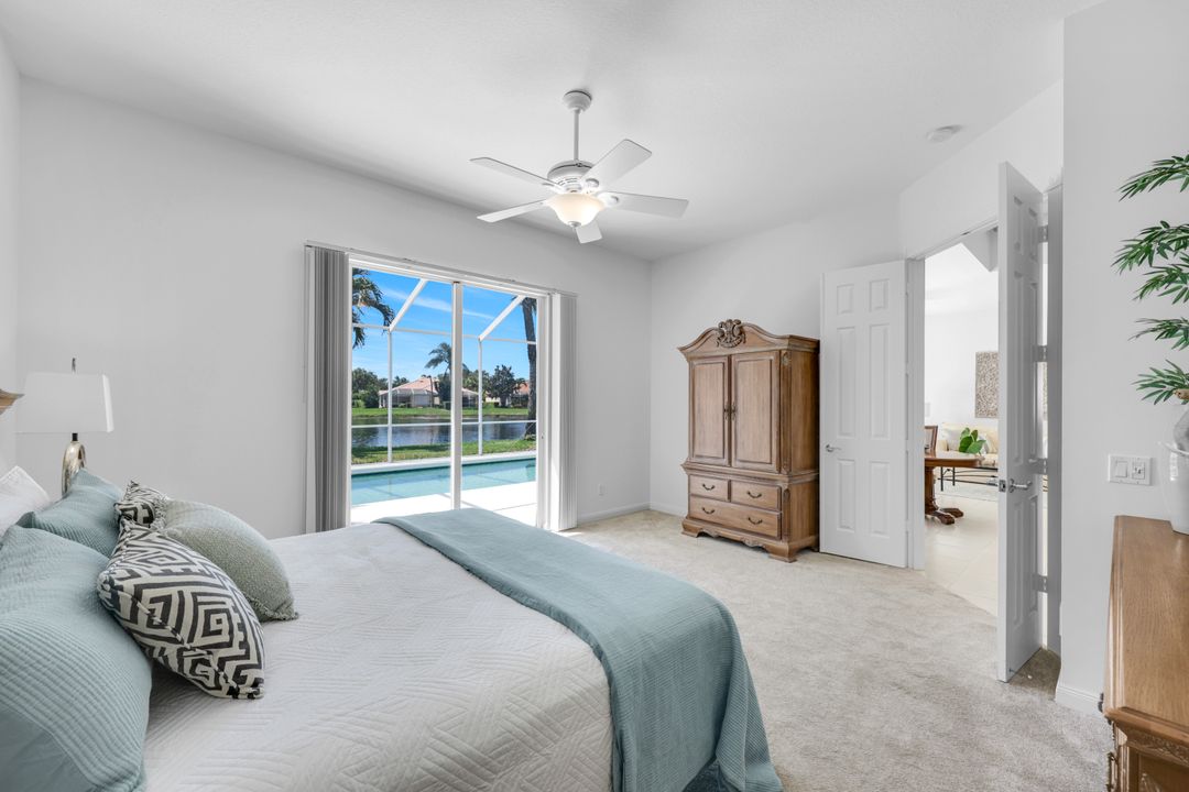 3730 Whidbey Way, Naples, FL 34119