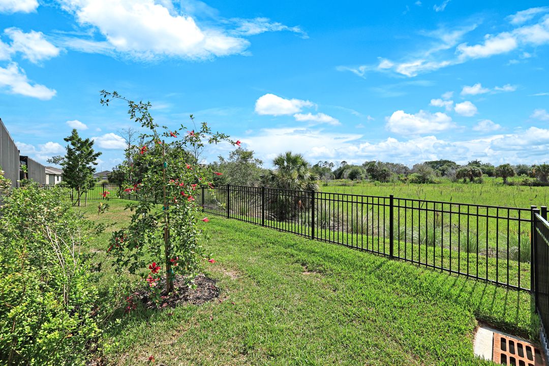 11030 Pebble Spgs Run, Fort Myers, FL 33913