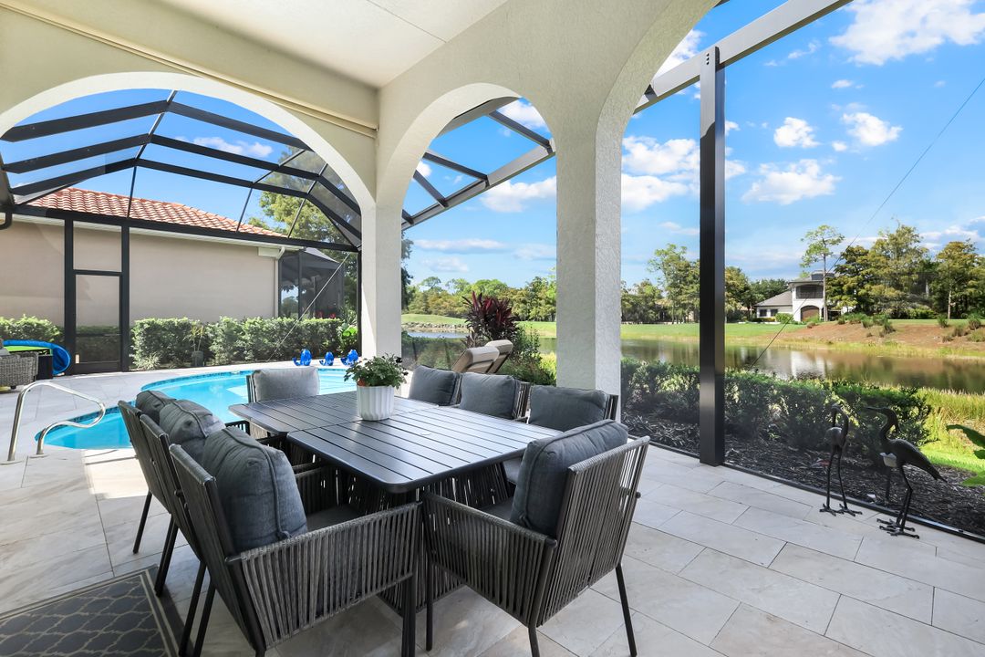 7395 Monteverde Way, Naples, FL 34119