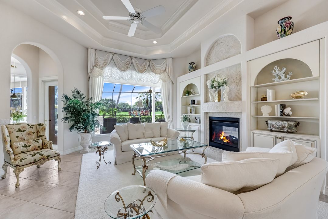 2988 St Barnabas Ct, Naples, FL 34105
