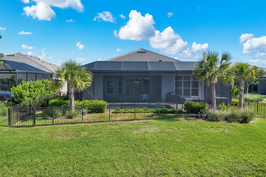 12406 Citrine St, Alva, FL 33920