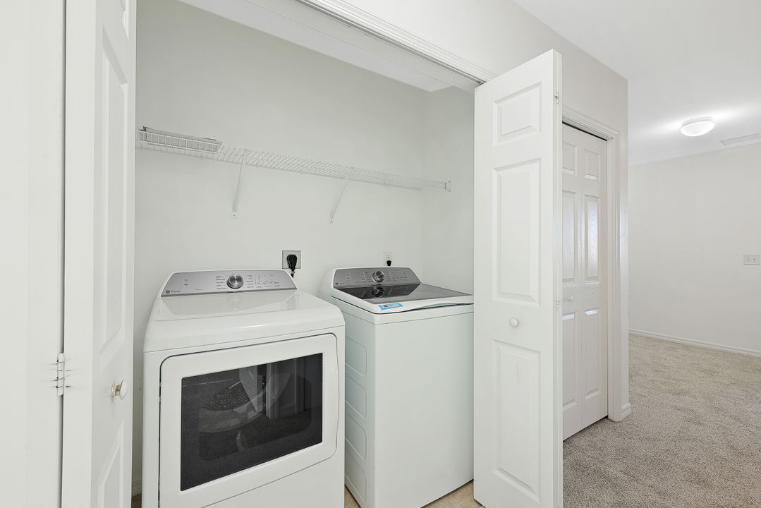 3827 Clearbrook Ln, Fort Myers, FL 33966