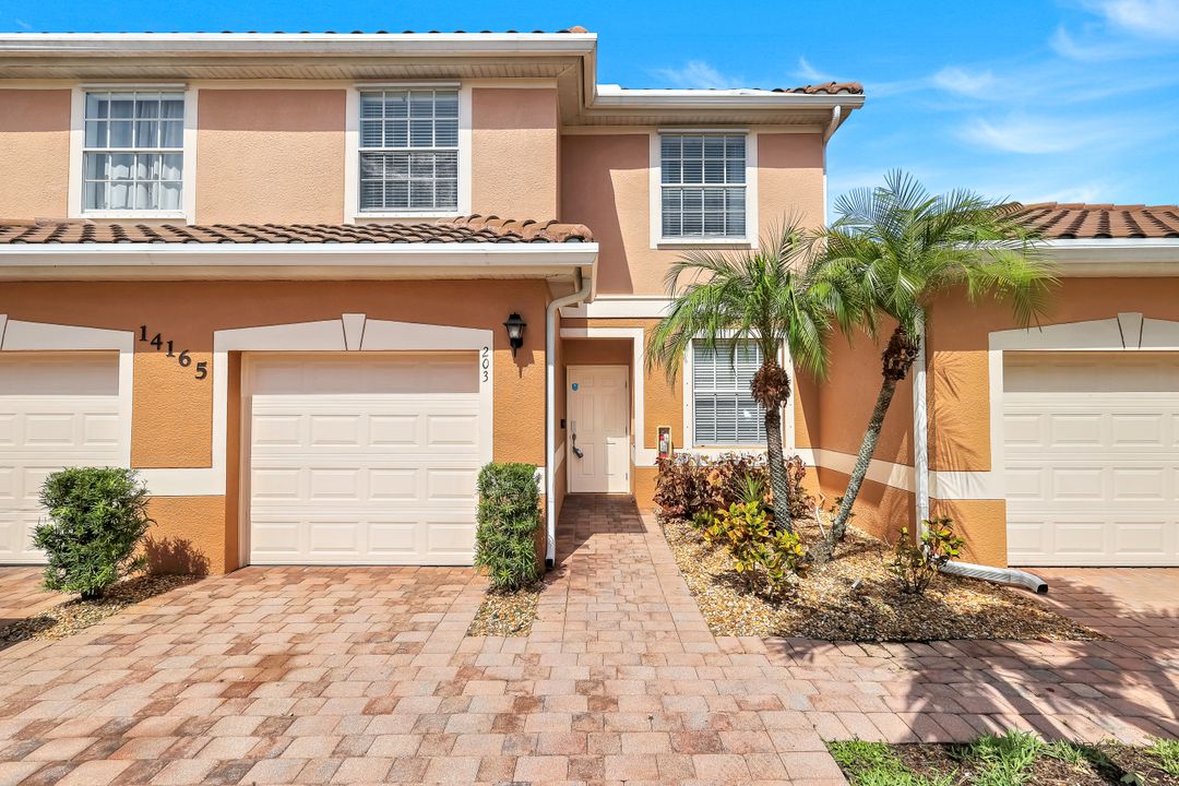 14165 Winchester Ct #102, Naples, FL 34114