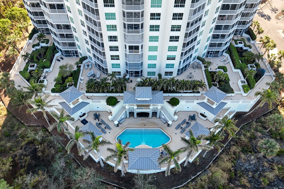 325 Dunes Blvd #605, Naples, FL 34110