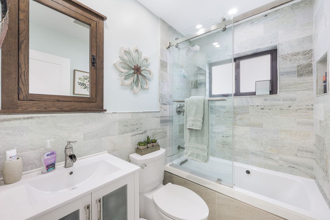 821 Apple Ct, Marco Island, FL 34145