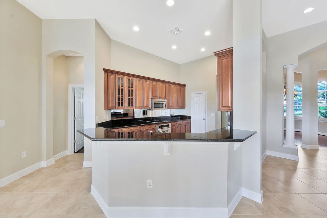 11982 Heather Woods Ct, Naples, FL 34120