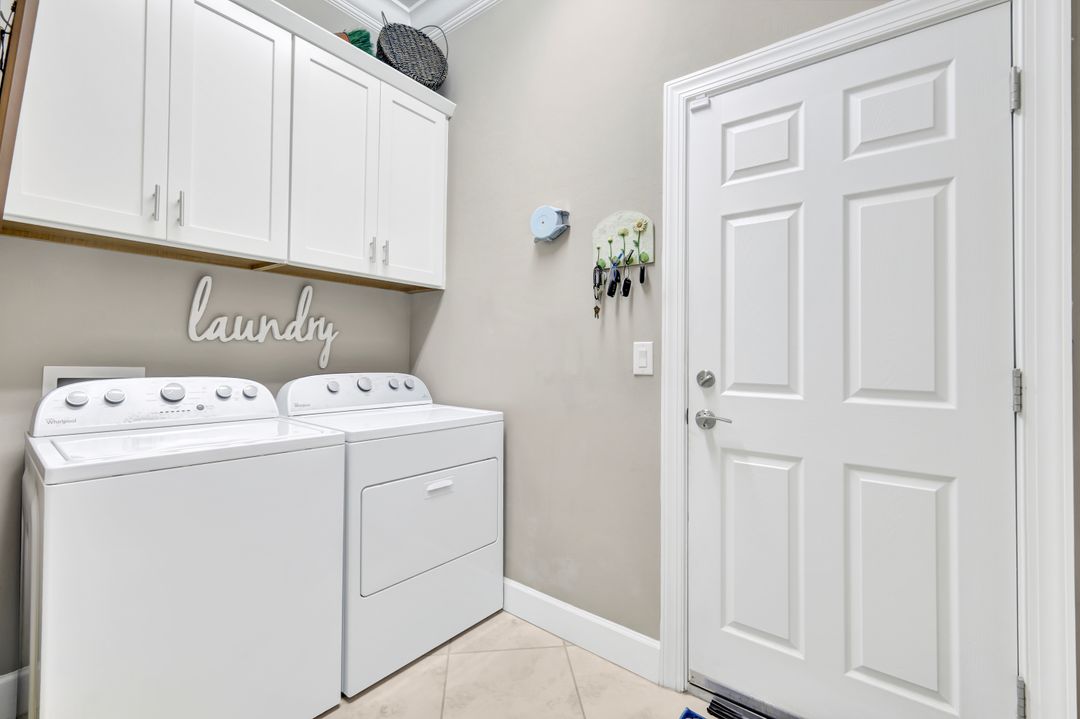 9079 Triangle Palms Ln, Fort Myers, FL 33913