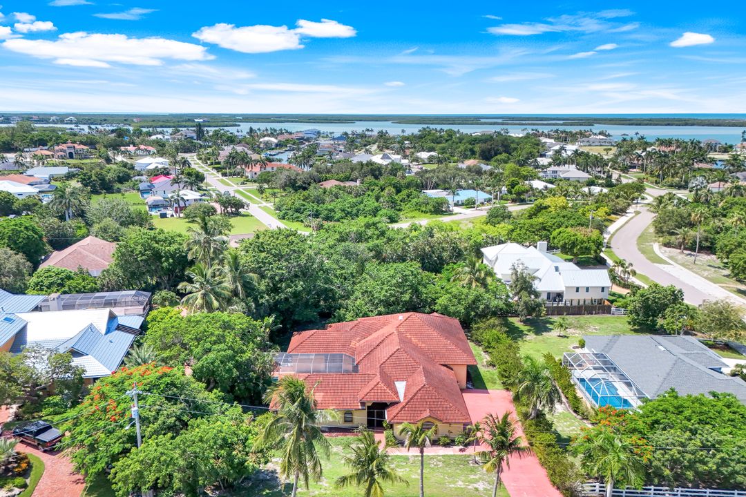 1841 Olds Ct, Marco Island, FL 34145