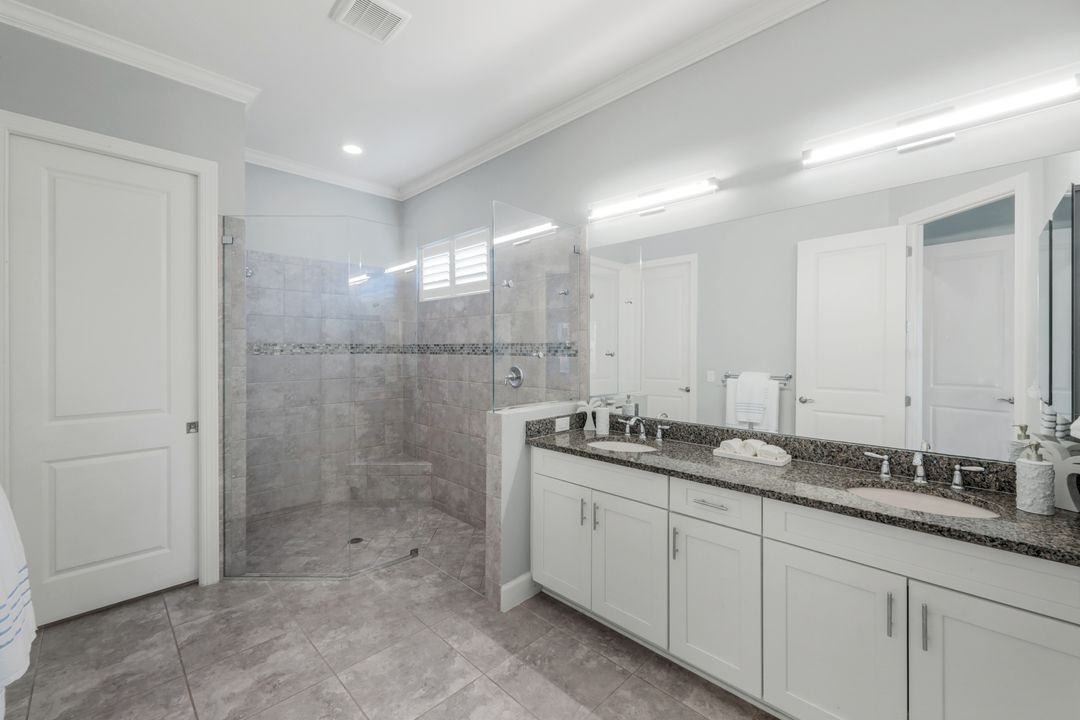 19747 Estero Pointe Ln, Fort Myers, FL 33908