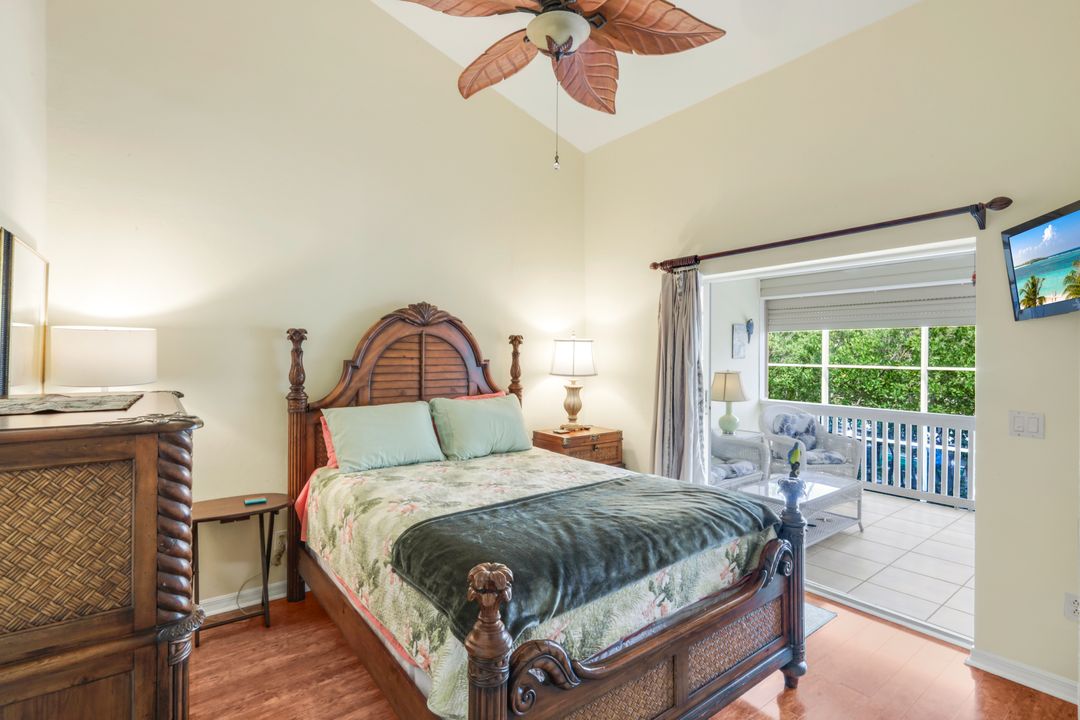 21580 Indian Bayou Dr, Fort Myers Beach, FL 33931