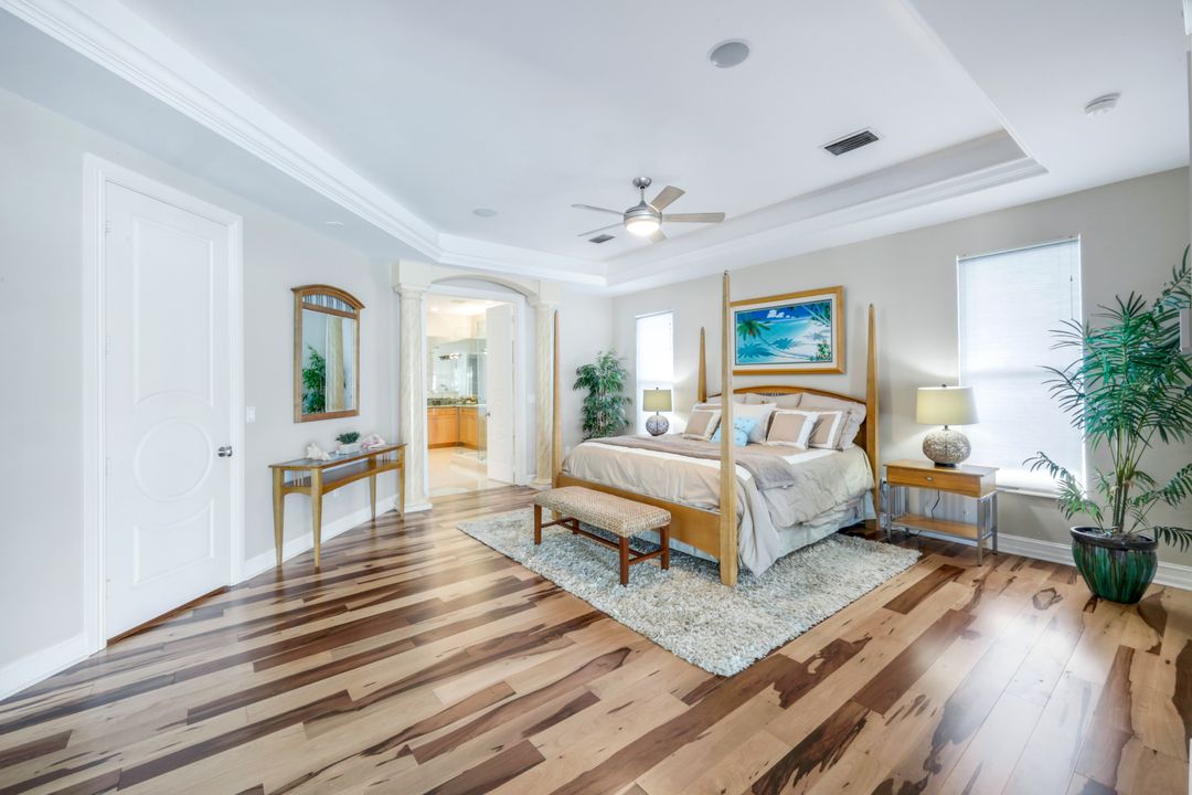 1658 McIlvaine Ct, Marco Island, FL 34145