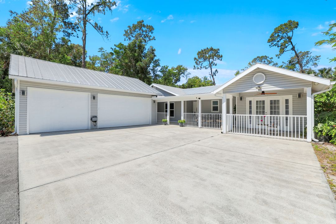 2855 66th St SW, Naples, FL 34105