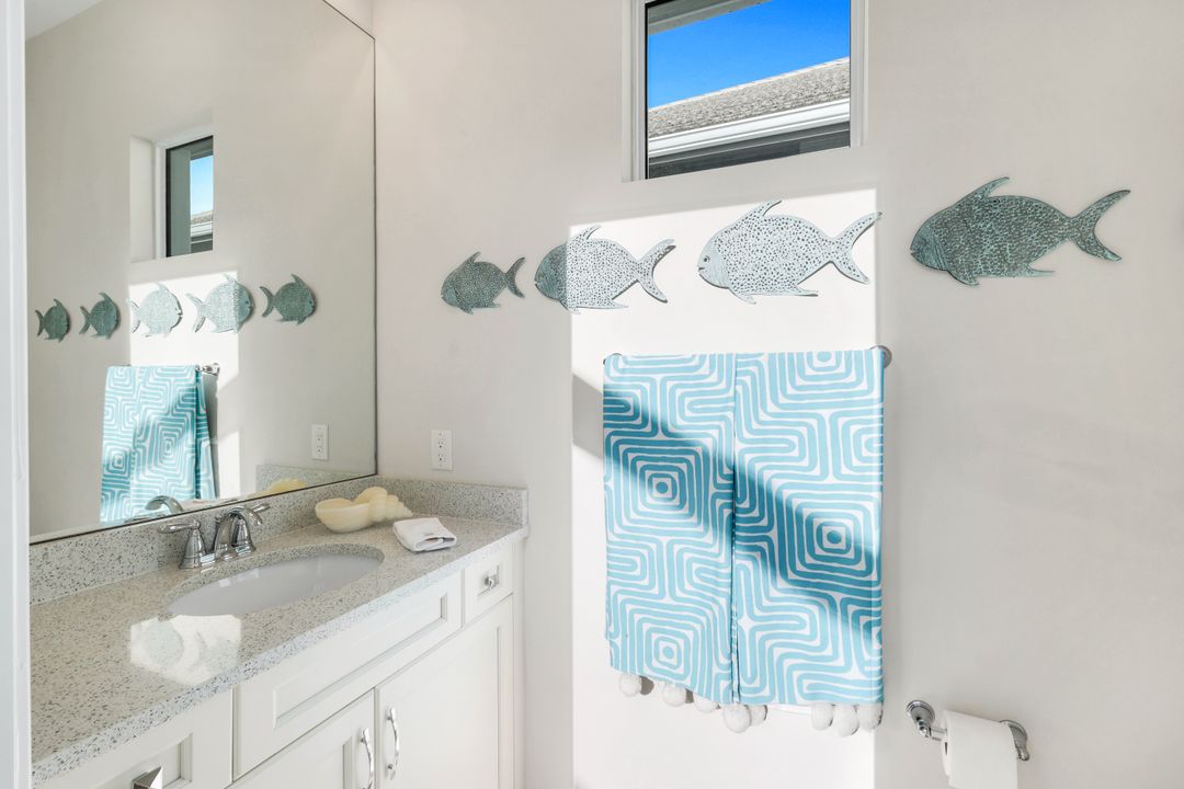 5715 Clarendon Dr, Naples, FL 34113