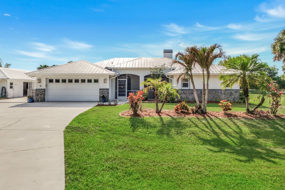 6029 Higgins Ave, Fort Myers, FL 33905