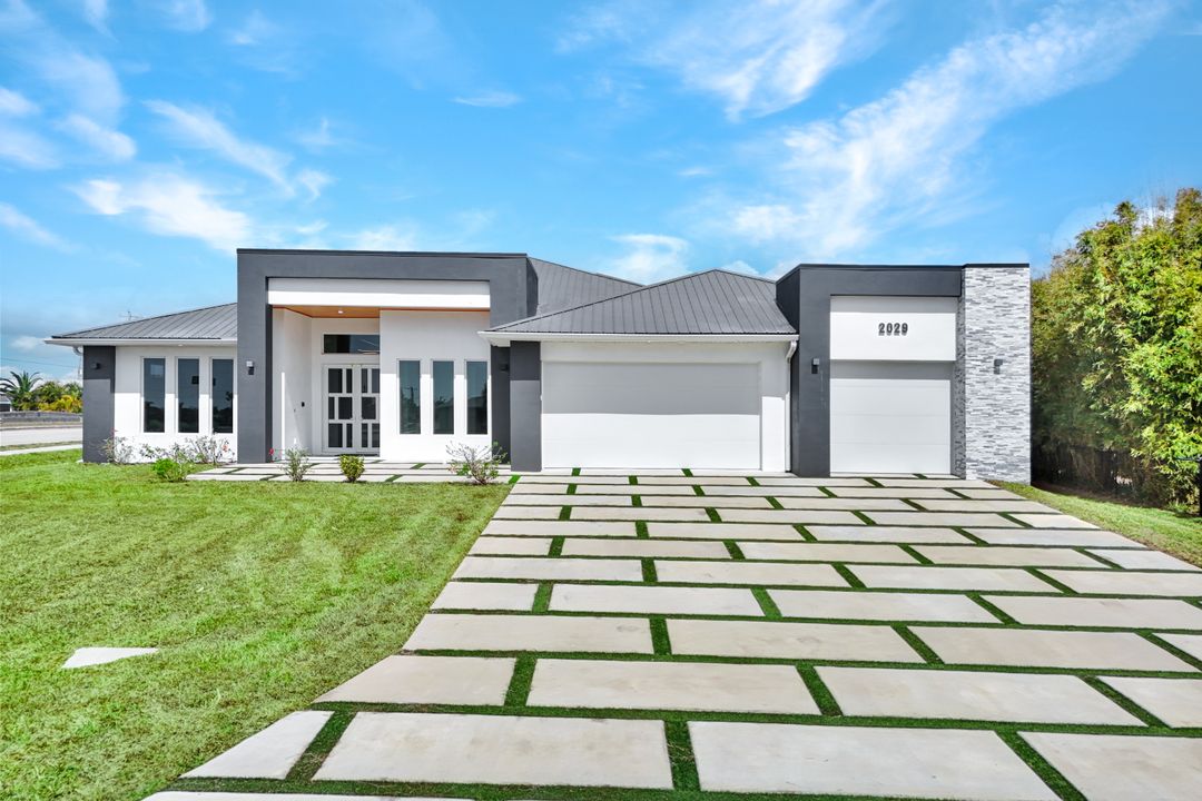 2029 SW 41st St, Cape Coral, FL 33914