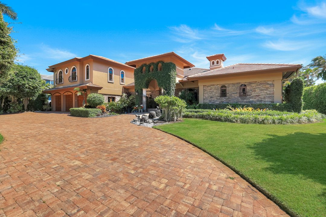 1451 Caxambas Ct, Marco Island, FL 34145