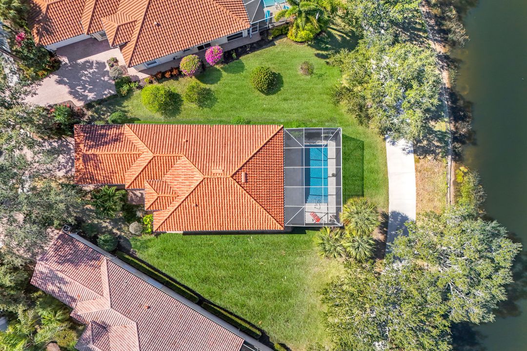 5343 Hawkesbury Way, Naples, FL 34119