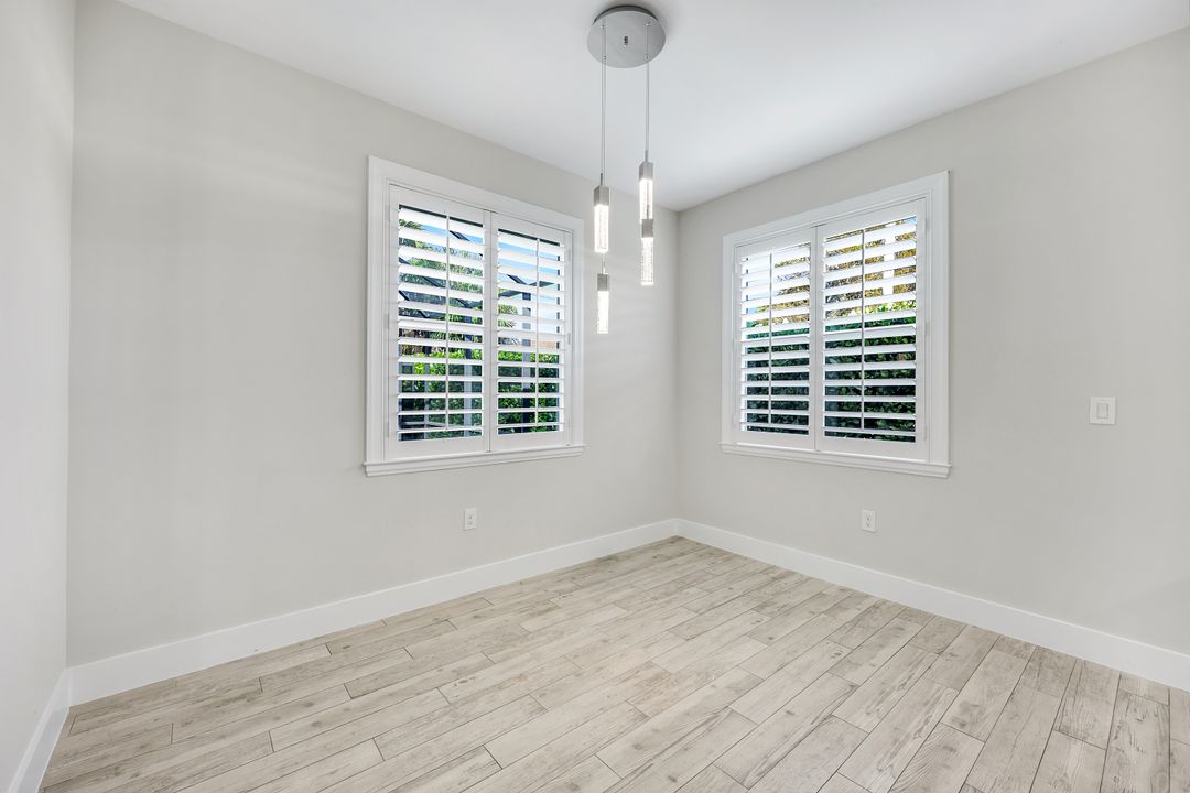 1371 Michigan Ave, Naples, FL 34103