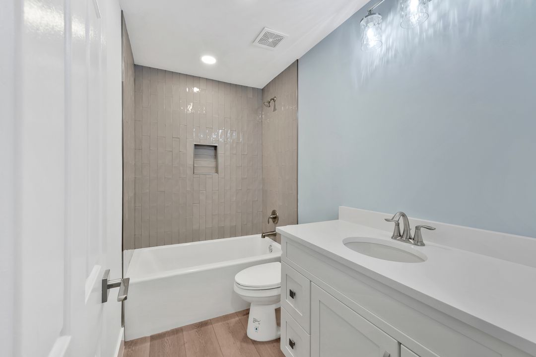 509 Veranda Way, Naples, FL 34104