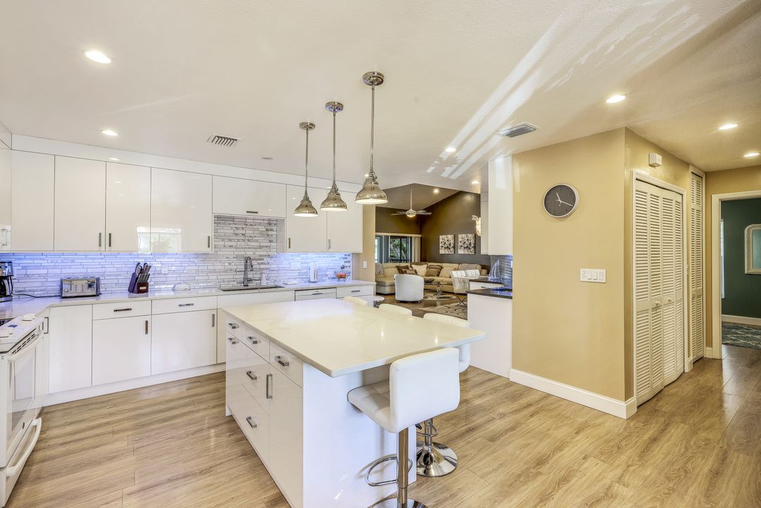 4206 SE 20th Pl #106, Cape Coral, FL 33904