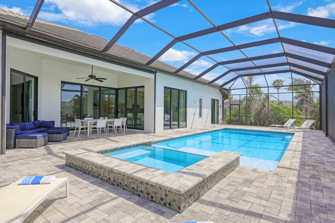 3914 SW 27th Ave, Cape Coral, FL 33914