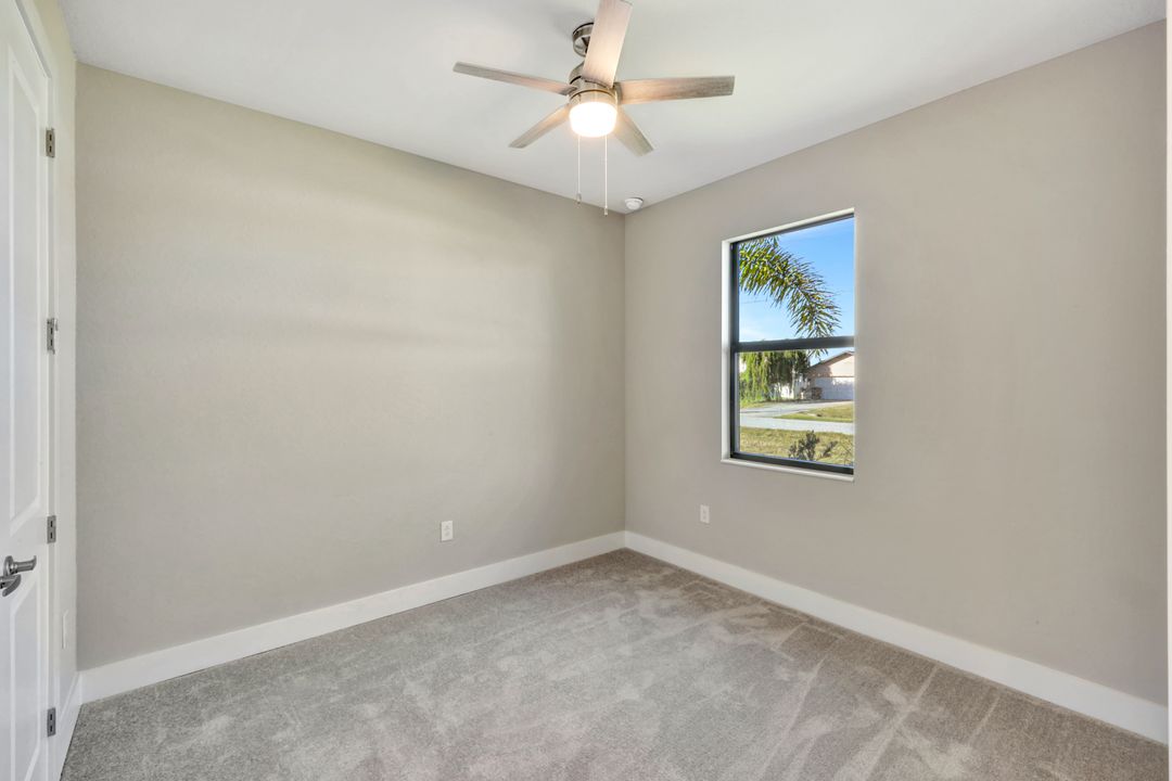 2721 SW 11th Ave, Cape Coral, FL 33914