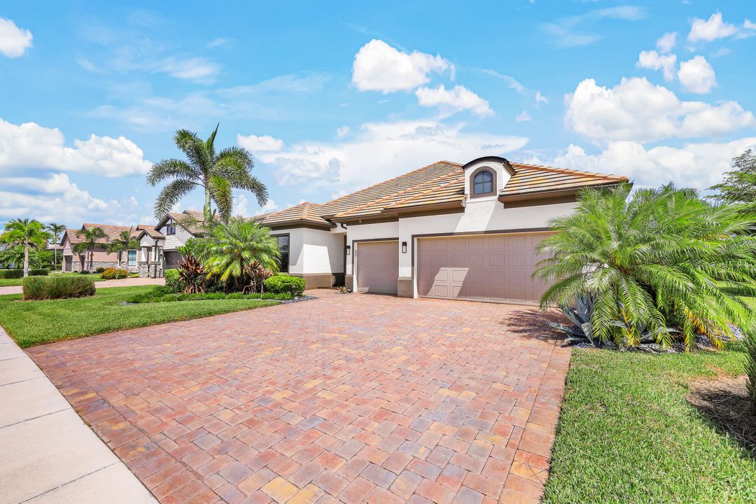 14485 Pine Hollow Drive, Estero, FL 33928