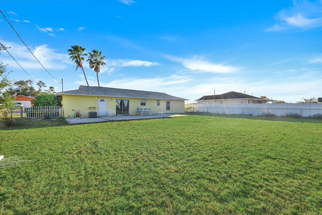 705 SW 27th Terrace, Cape Coral, FL 33914