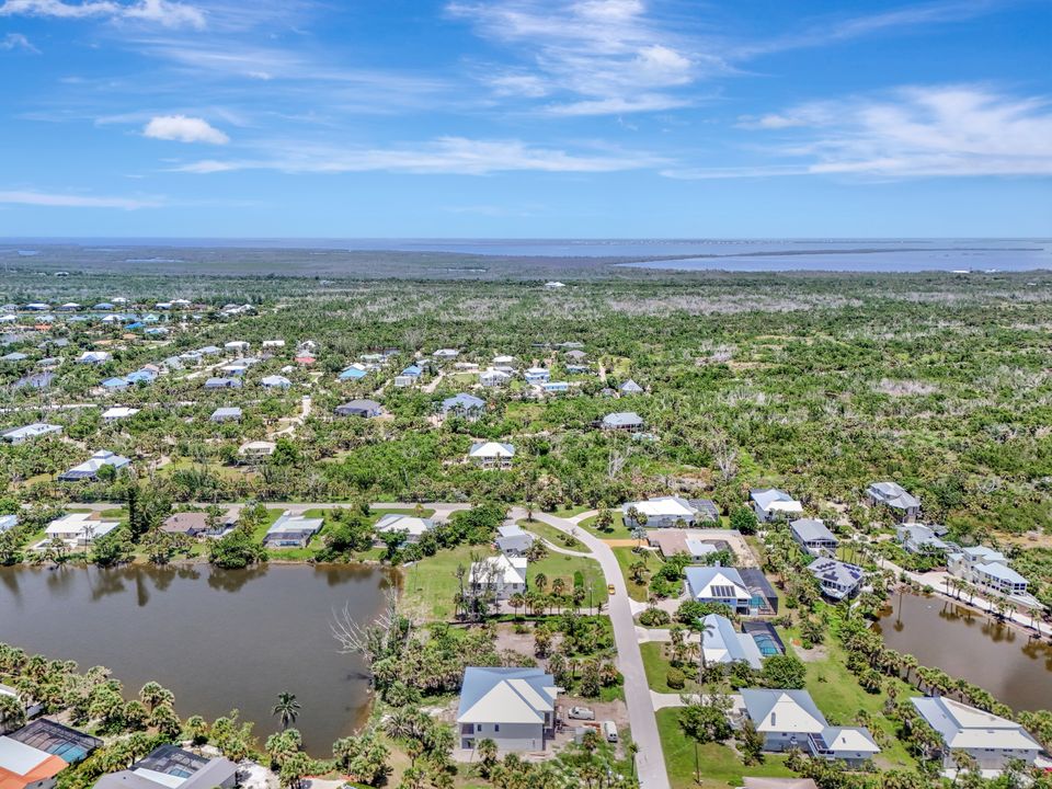 231 Palm Lake Dr, Sanibel, FL 33957