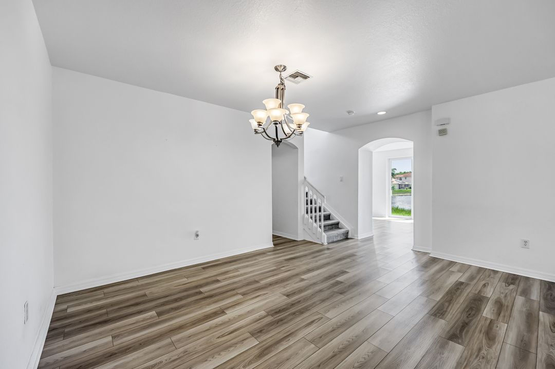 9820 Springlake Cir, Estero, FL 33928