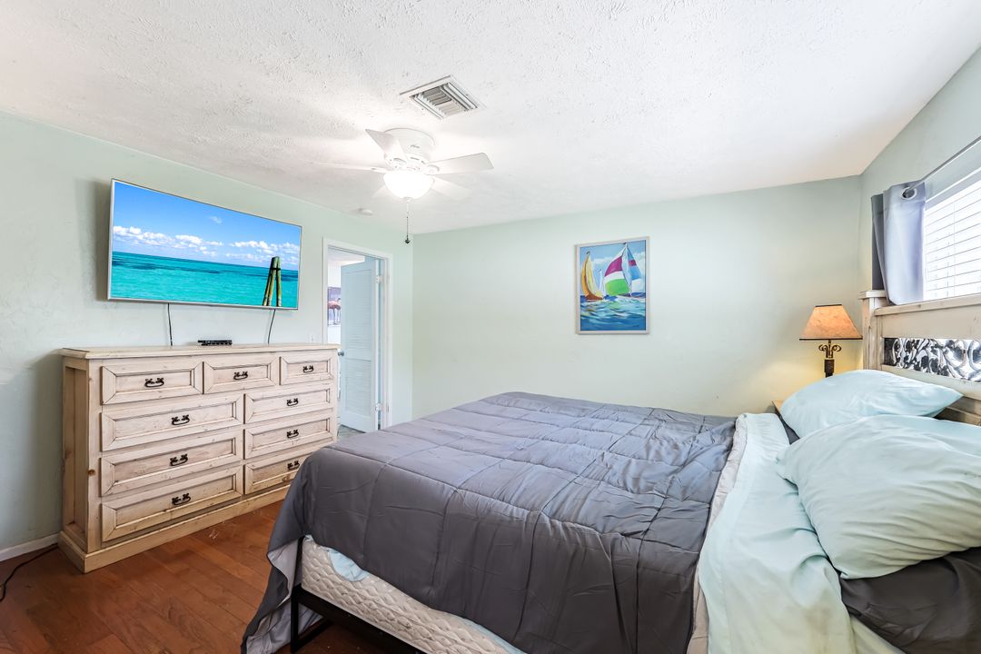 764 104th Ave N, Naples, FL 34108