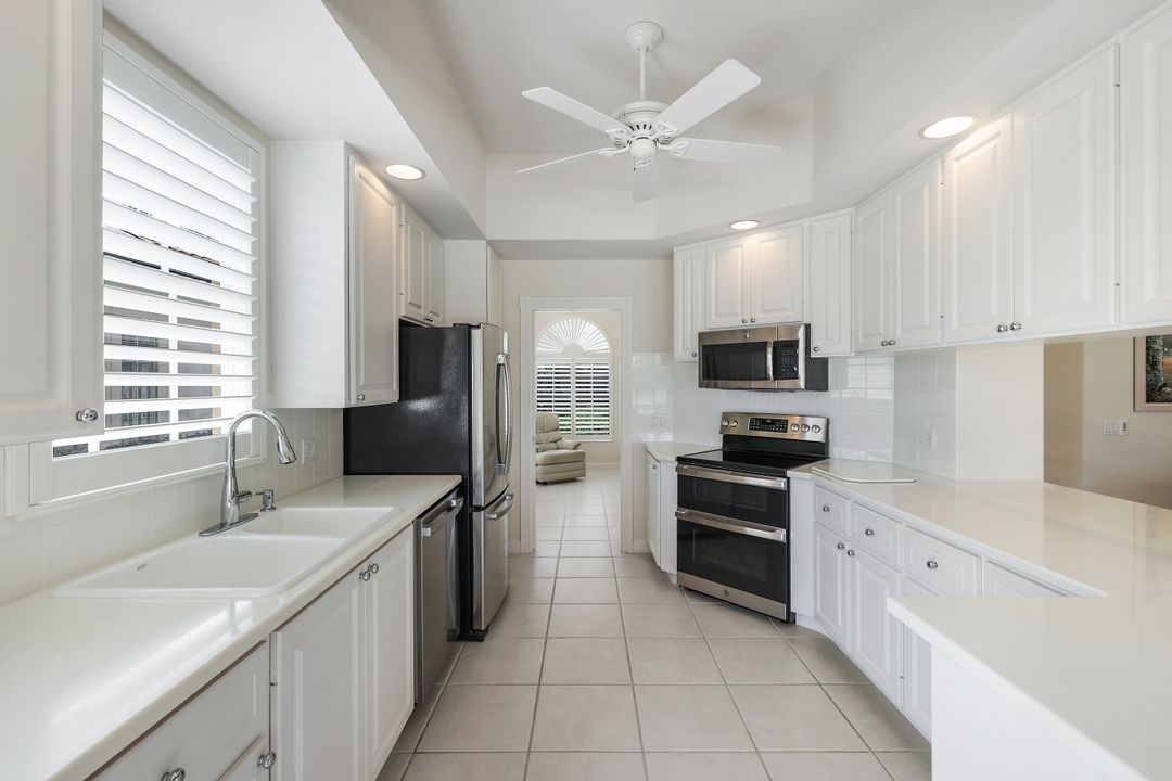 4024 Trinidad Way, Naples, FL 34119