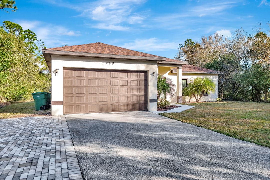 2749 72nd Ave NE, Naples , FL 34120