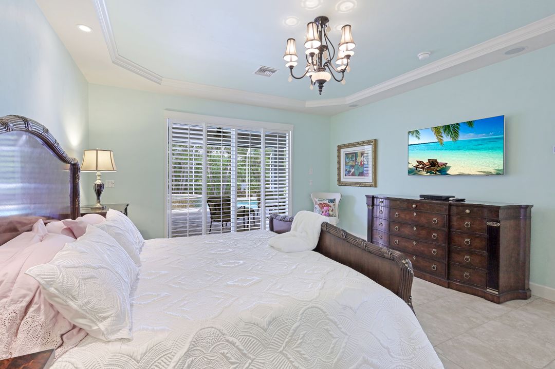 1416 Collingswood Ave, Marco Island, FL 34145