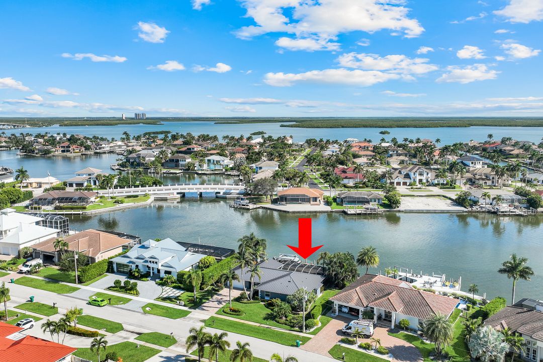 427 Nassau Ct, Marco Island, FL 34145